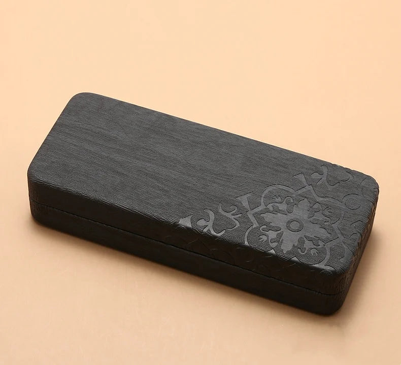 Fashionable and Simple Hard Shell Glasses Case Anti-Fall and Anti-Embossed Petal Pattern Glasses Storage Box